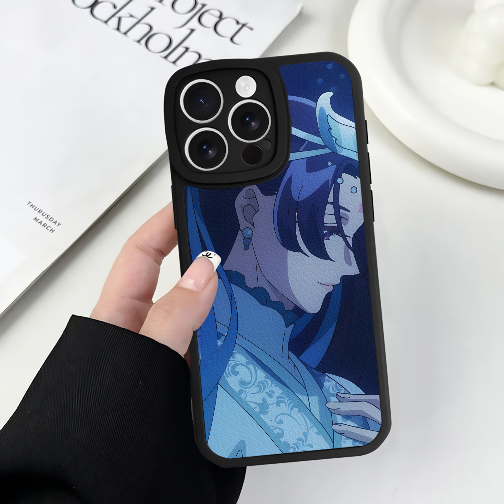 薬屋のひとりごと The Apothecary Diaries 【iPhone 16シリーズ対応】シリコンスマホケース（レザー調） 材質：シリコン